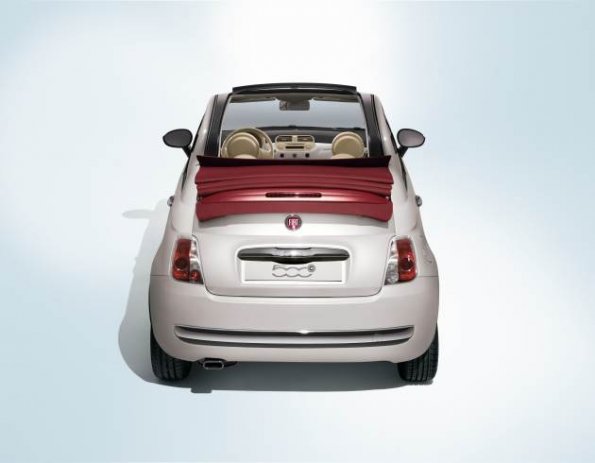 Die Cabrio-Variante des Fiat 500, der Fiat 500 C