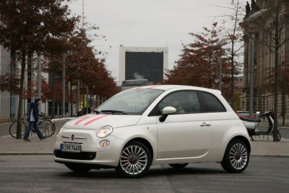 Seitenansicht des Fiat 500