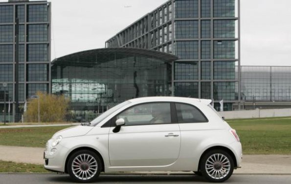 Seitenansicht des Fiat 500