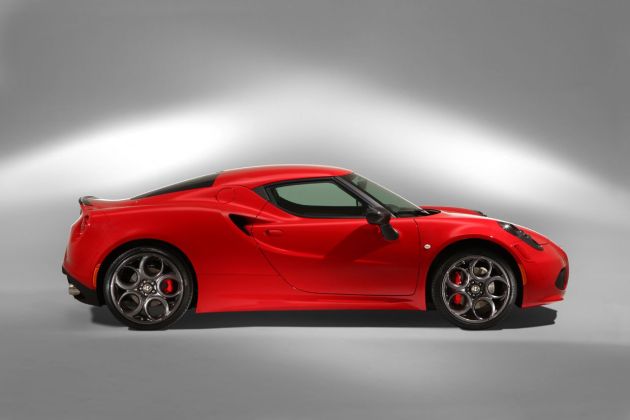 Alfa Romeo 4C:
Alfa Romeo 4C
