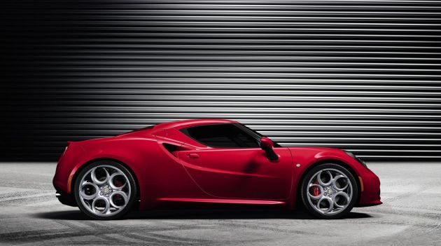 Alfa Romeo 4C:
Alfa Romeo 4C