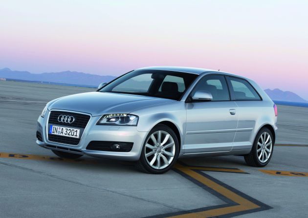 Audi A3 :
A3080019