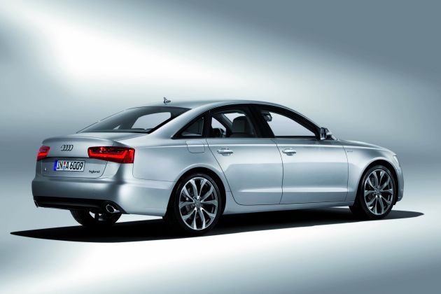 Audi A6 Hybrid :
A6h110005