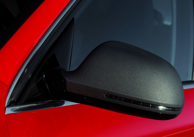 Audi Q3 red track:
Audi Q3 red track