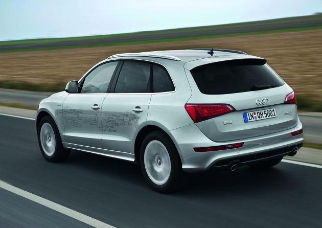 Audi Q5 Hybrid Quattro:
Q5h100015