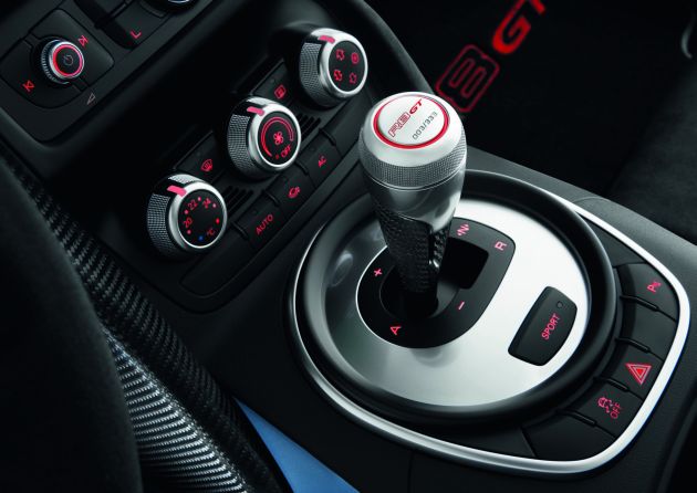 Audi R8 GT Spyder:
R8GTS110029