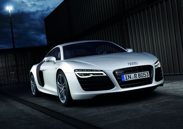 Audi R8 V10:
Audi R8 V10