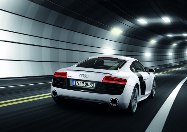 Audi R8 V10 neu:
Audi R8 V10