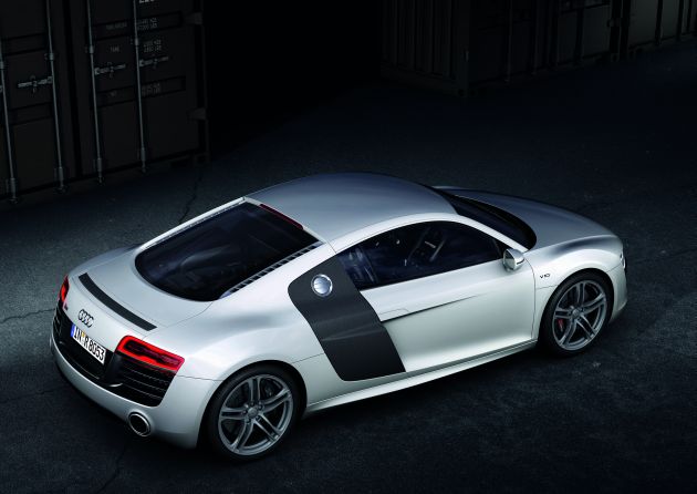 Audi R8 V10:
Audi R8 V10
