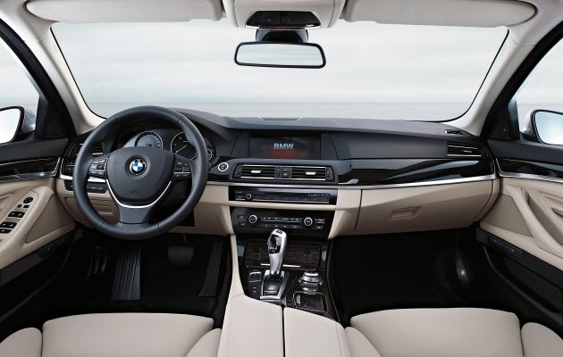 BMW 5er 2009:
P90053752