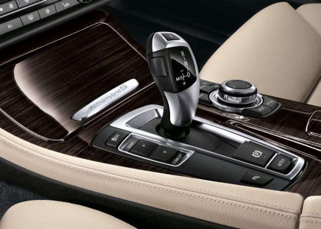 BMW Active Hybrid 5:
P90081511