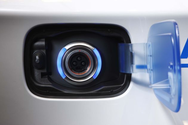 BMW Concept AcitveE:
P90054909