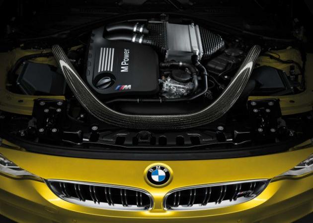 BMW M4 Coupé:
BMW M4 Coupé