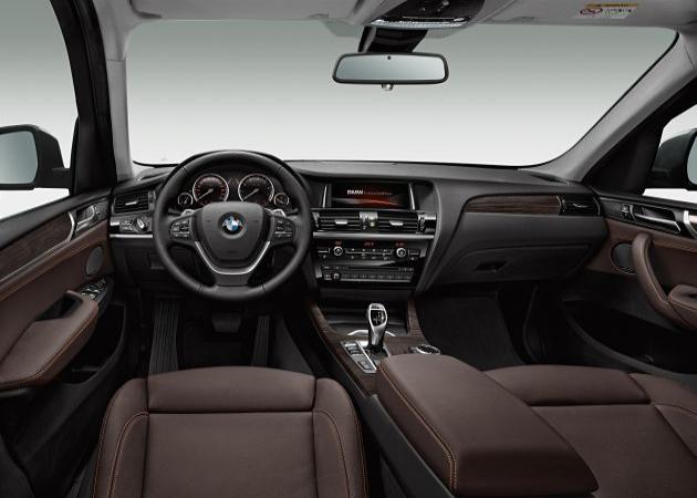 BMW X3:
BMW X3