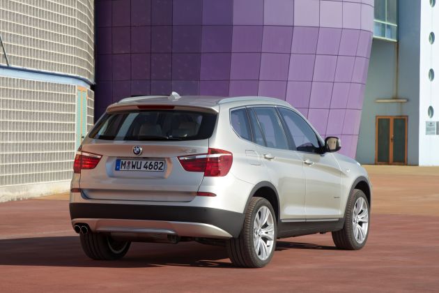 BMW X3 2010:
P90063547