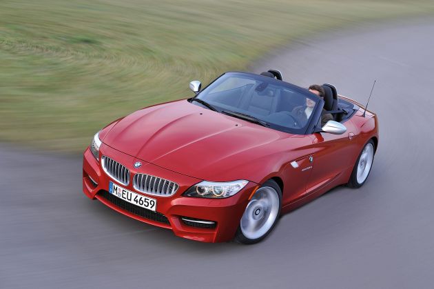 BMW Z4 sDrive 35is:
P90054026