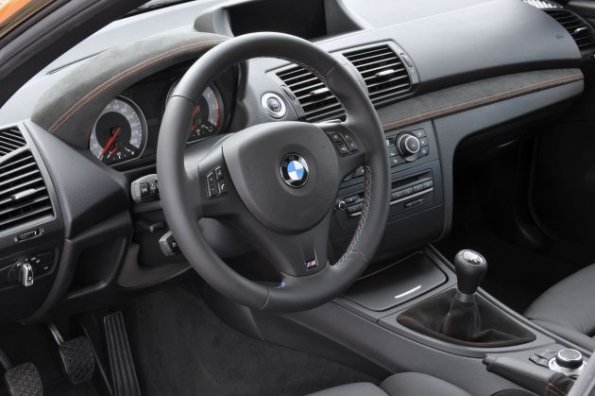 Bwm 1er M Bmw 1 Series M Coupe Interior 12 2010