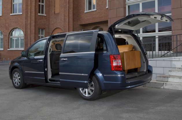 Chrysler Grand Voyager:
Chrysler Grand Voyager