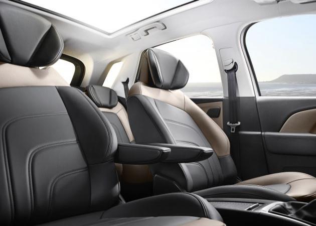 Citroen C4 Picasso :
Citroen C4 Picasso