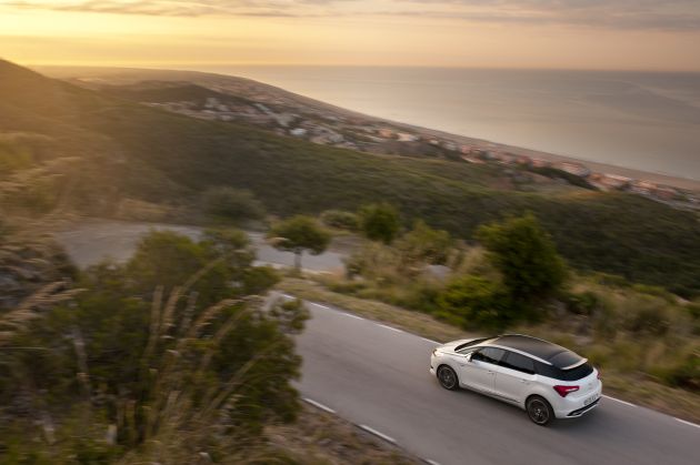 Citroen DS5:
Citroen DS5