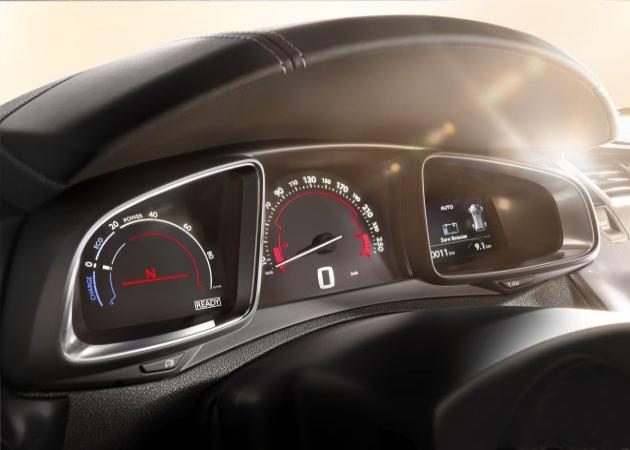Citroen DS5:
Citroen DS5