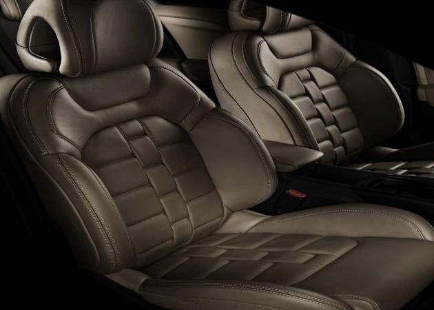 Citroen DS4:
Citroen DS4