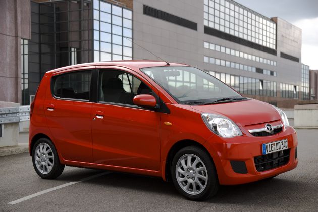 Daithatsu Cuore:
Daithatsu Cuore 