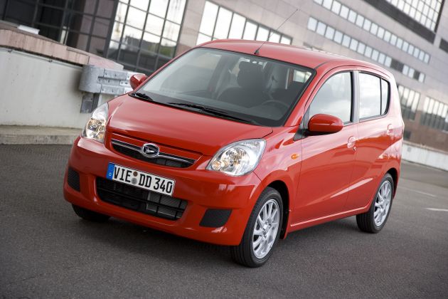 Daithatsu Cuore:
Daithatsu Cuore 