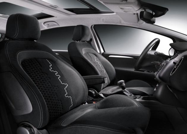 Fiat Punto 2012:
Fiat Punto 8
