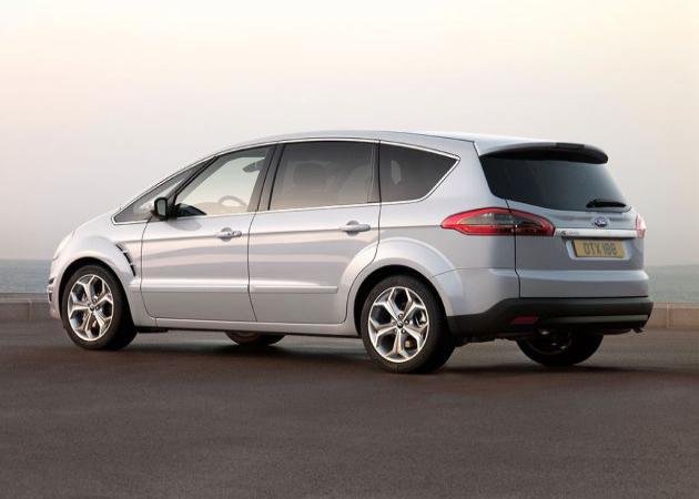 Ford S-Max 2010:
Ford S-Max