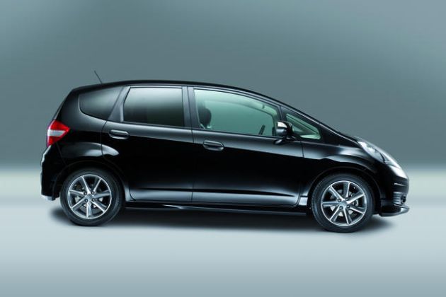 Honda Jazz BE:
Honda Jazz