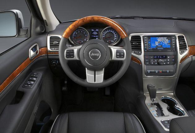 Jeep Grand Cherokee 2011:
Jeep Grand Cherokee Overland (Outside North America)