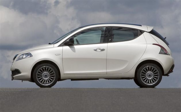 Lancia Ypsilon:
Lancia Ypsilon