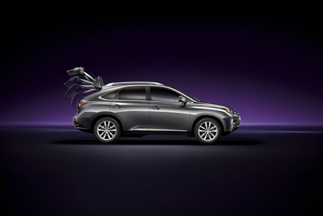 Lexus RXH 450:
Lexus RXH 450