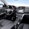 Die Instrumententafel im Mazda6