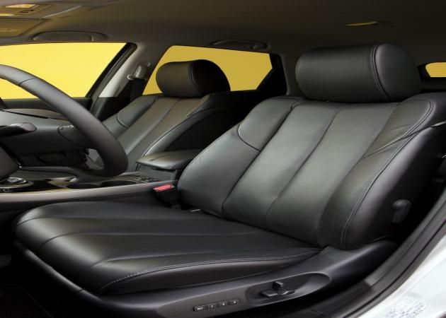 Mazda CX-7:
Mazda CX-7 