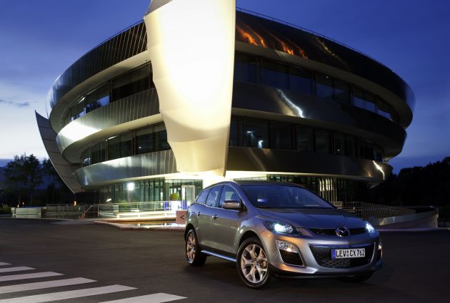 Mazda CX-7:
Mazda CX-7