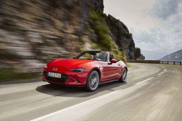 Mazda MX-5:
Mazda MX-5