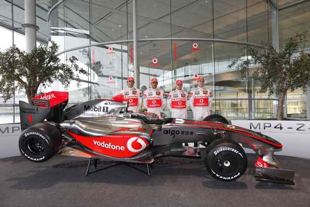 McLaren Mercedes MP4-24:
McLaren Mercedes MP4-24