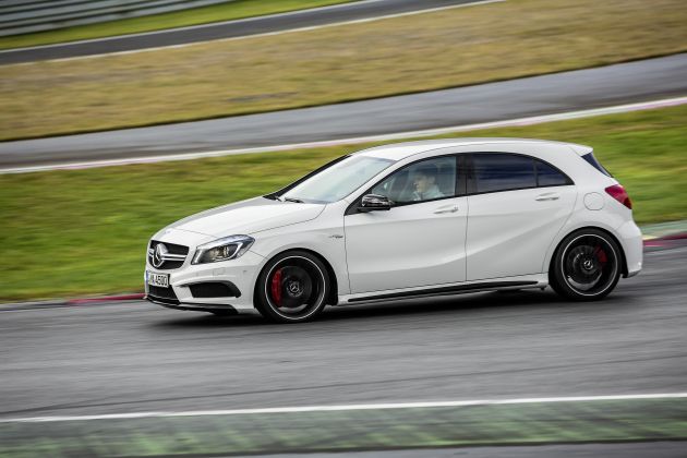 Mercedes Benz A 45 AMG:
Mercedes-Benz A 45 AMG