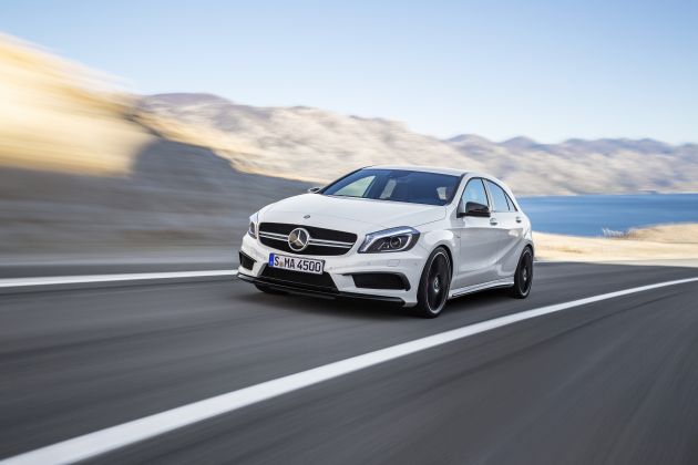 Mercedes Benz A45 AMG :
Mercedes Benz A45 AMG 