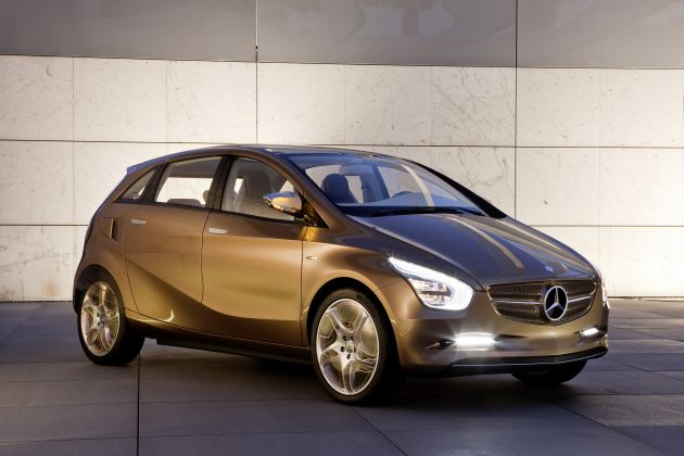 Mercedes Benz BlueZERO E-Cell PLUS:
BlueZero E-Cell Plus