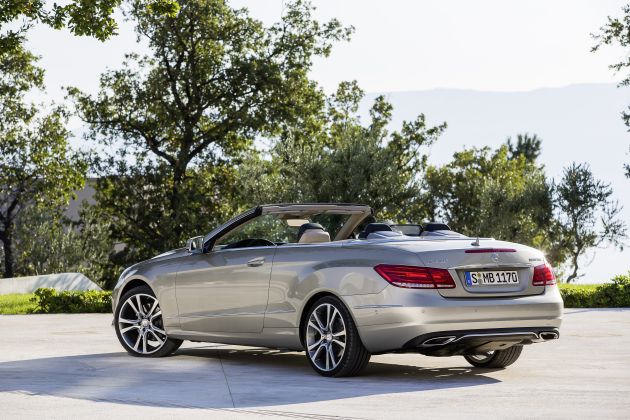 Mercedes-Benz E-Klasse Cabriolet:
Mercedes-Benz E-Klasse Cabriolet
