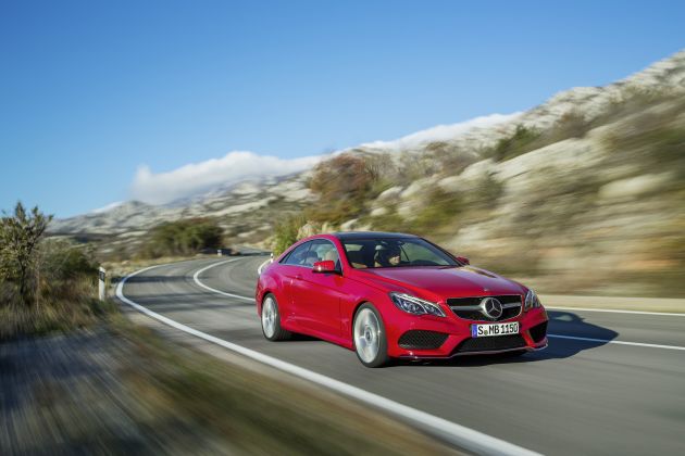 Mercedes Benz E-Klasse Coupé:
12C12Mercedes Benz E-Klasse Coupé