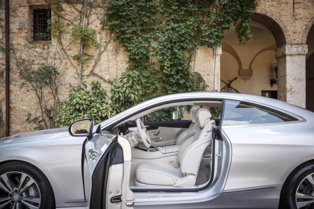 Mercedes Benz S-Klasse Coupé:
Mercedes Benz S-Klasse Coupé