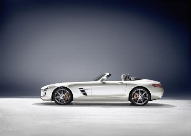 Mercedes-Benz SLS AMG Roadster:
SLS Roadster