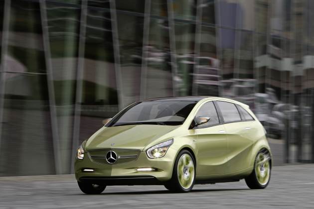 Mercedes Concept BlueZero:
BlueZERO