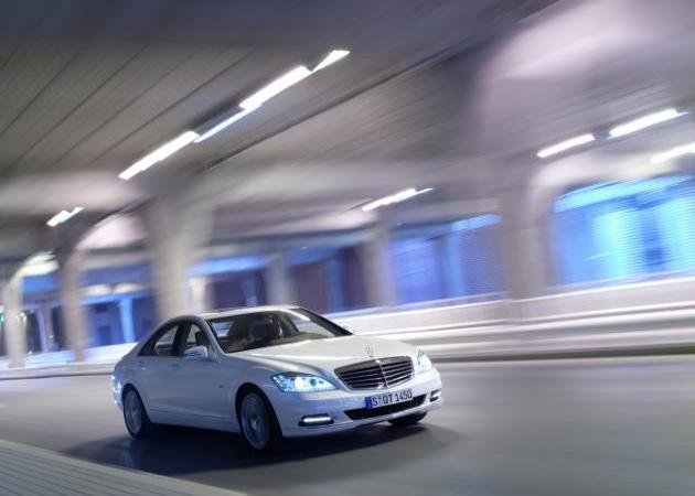 Mercedes S 400 Hybrid:
S 400 HYBRID