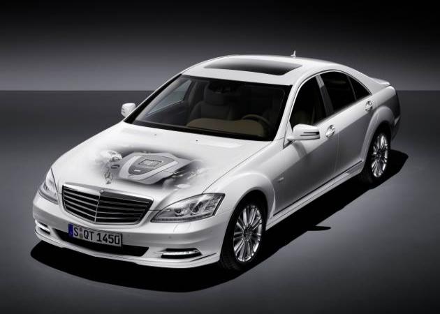 Mercedes S 400 Hybrid:
S 400 HYBRID