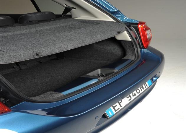 Nissan Micra:
Nissan Micra